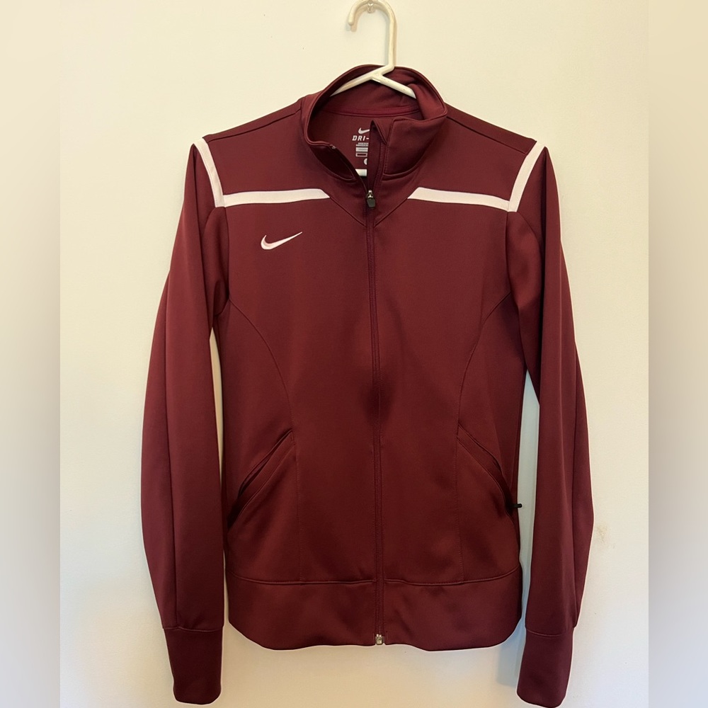 Women’s Nike dri fit full zip jacket